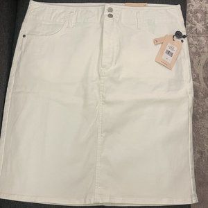 White Denim Skirt!